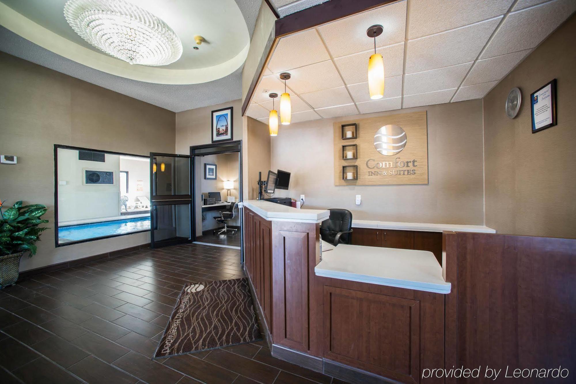 Comfort Inn & Suites St Louis-Hazelwood Ngoại thất bức ảnh