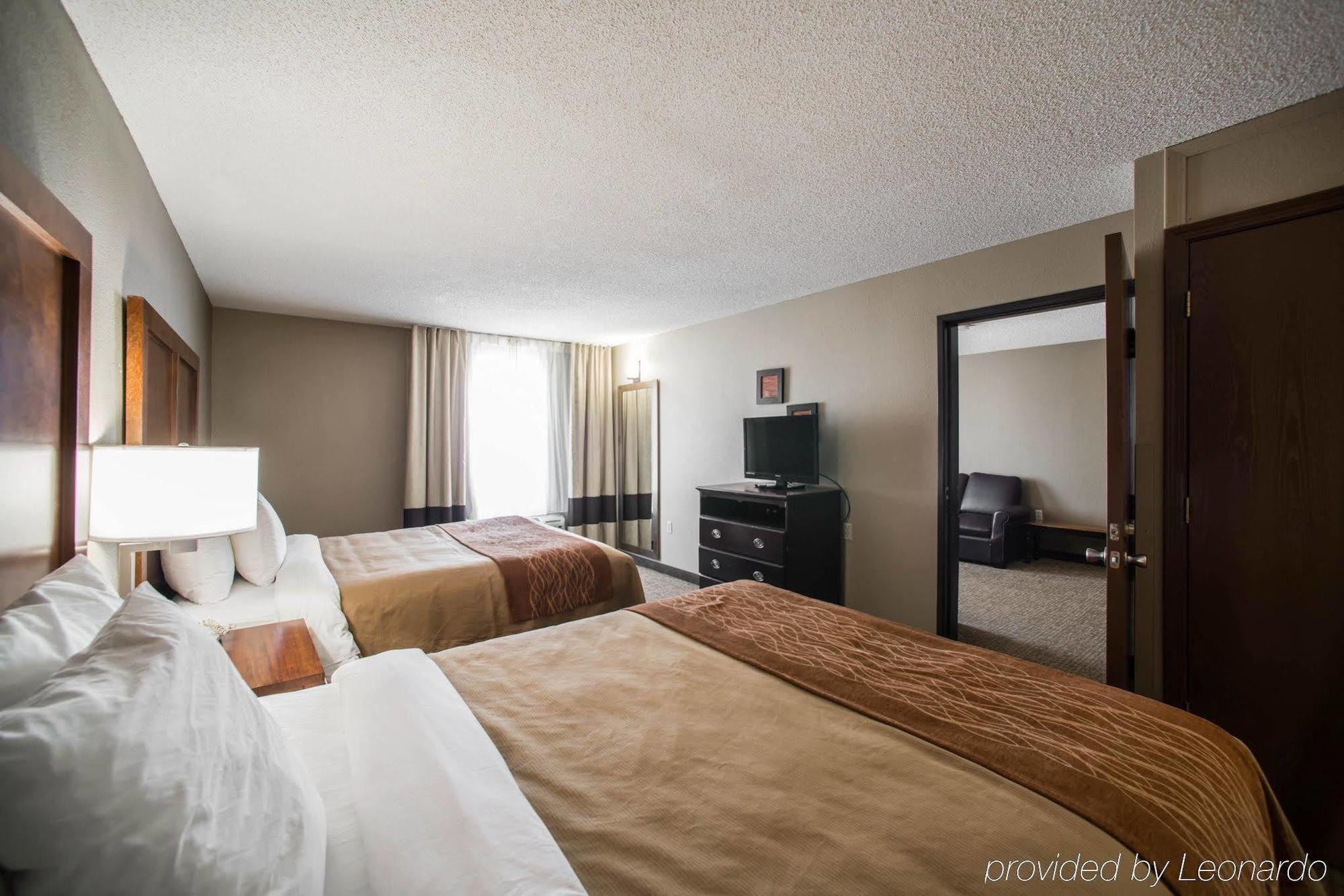 Comfort Inn & Suites St Louis-Hazelwood Ngoại thất bức ảnh