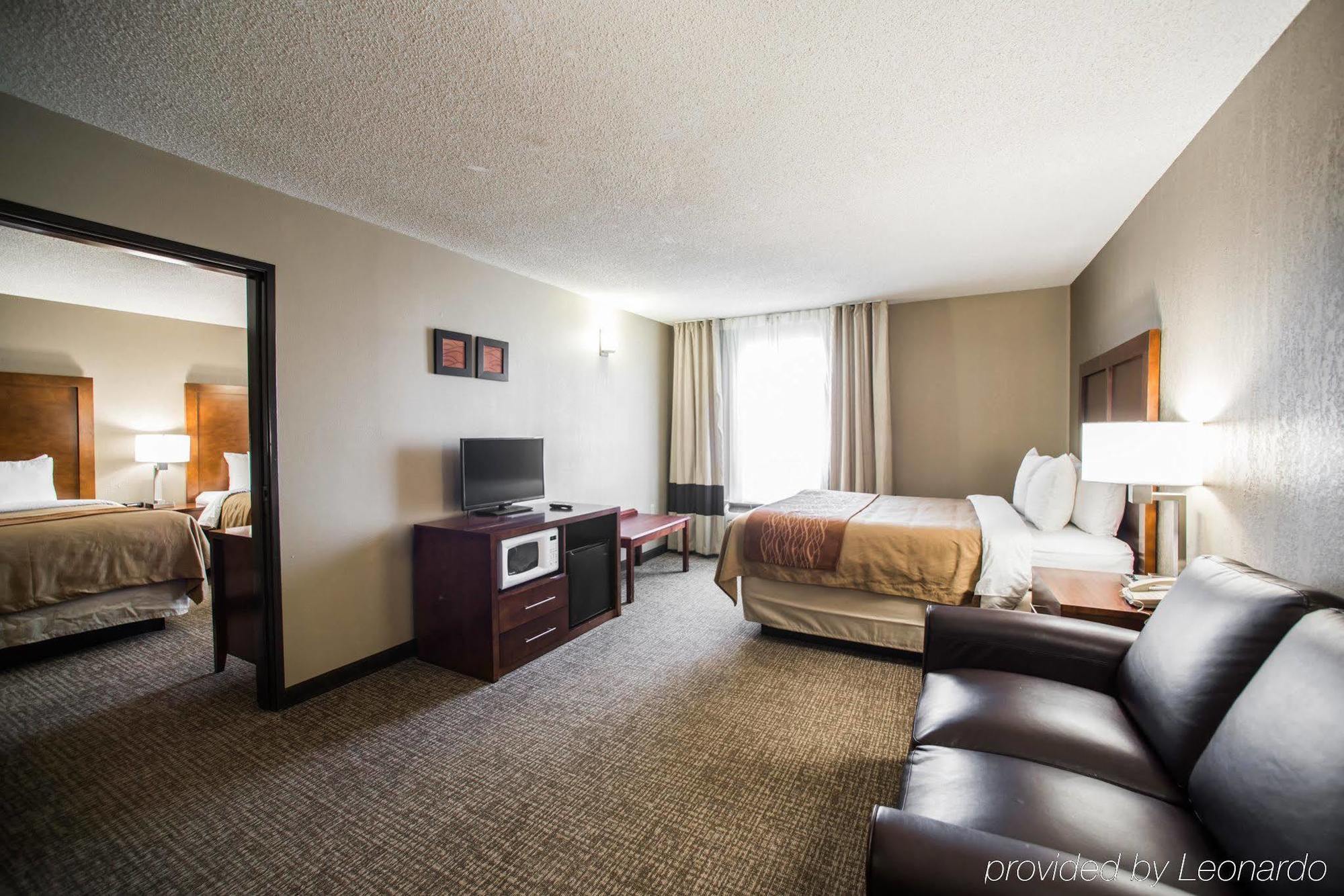 Comfort Inn & Suites St Louis-Hazelwood Ngoại thất bức ảnh