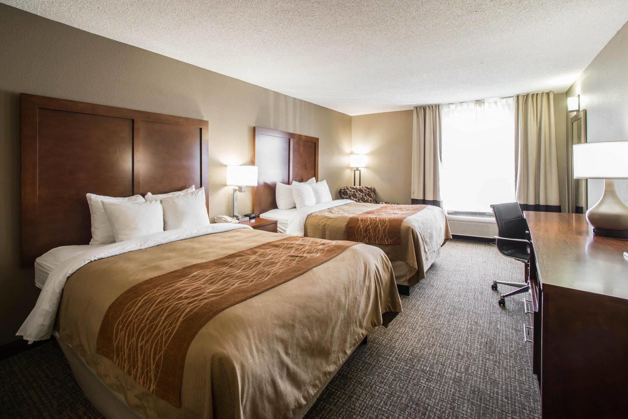 Comfort Inn & Suites St Louis-Hazelwood Ngoại thất bức ảnh